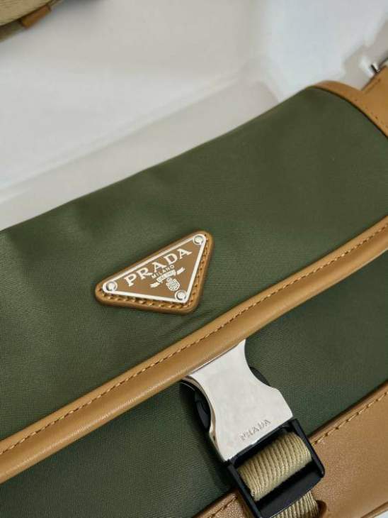 Picture of Prada Handbags _SKUfw167350228fw